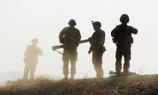 Αφγανιστάν: Εννέα αστυνομικοί νεκροί σε βομβιστική επίθεση – Νεκρός και Αμερικανός στρατιώτης