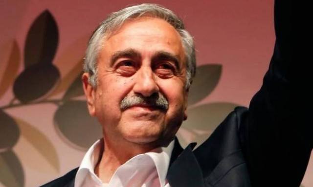 Κυπριακό: Ο Ακιντζί ενημερώνει τα κοινοβουλευτικά κόμματα για την επανέναρξη των συνομιλιών