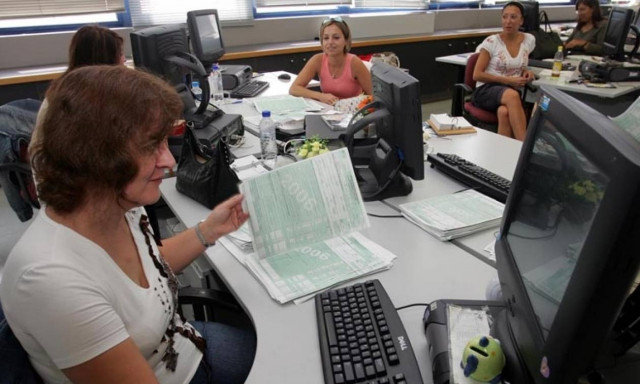 Φορολογικές δηλώσεις: Μέχρι τις 30 Ιουνίου η προθεσμία για την υποβολή τους