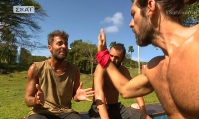 Survivor: Η απίστευτη ατάκα του Χανταμπάκη που «πάγωσε» τον Σπαλιάρα (vid)