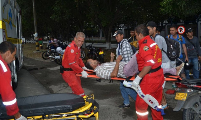 Σκηνές-σοκ στην Κολομβία: Έριξαν χειροβομβίδα μέσα σε μπαρ – Τουλάχιστον 36 τραυματίες