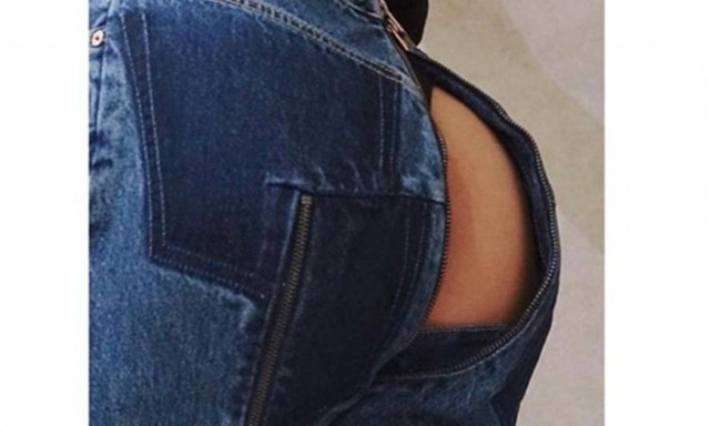 Απίστευτο: Έφτασαν τα γυναικεία τζιν με φερμουάρ στα… οπίσθια! (pic)