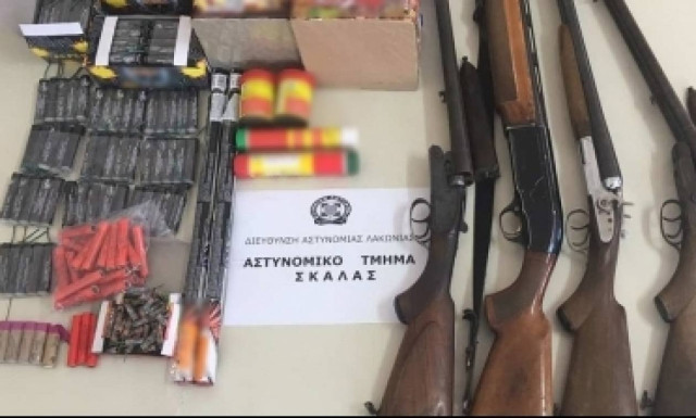 Συνελήφθησαν για 265 κροτίδες, πυροτεχνήματα και κυνηγετικά όπλα