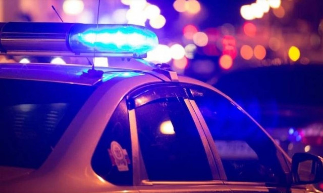 Εντοπίστηκε ύποπτο δέμα σε κεντρικό δρόμο στο Παρίσι (vid)