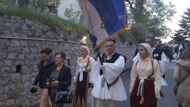 Το Πανηγυράκι και η περιφορά της εικόνας του Αγίου Γεωργίου στην Αράχωβα