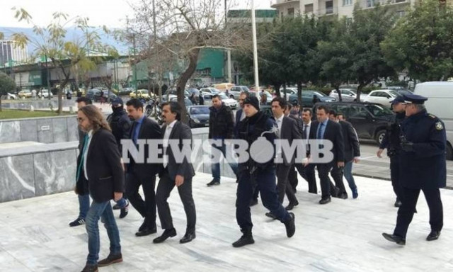 Court rules against extradition of Turkish military officers