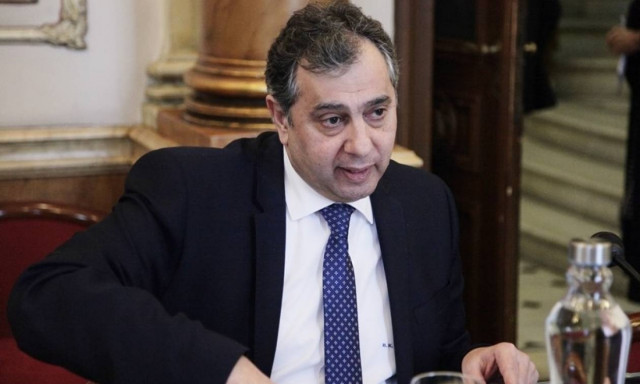 Κορκίδης: Αντισυνταγματική η απελευθέρωση των Κυριακών - Θα φέρει νέα λουκέτα, ανεργία και ύφεση