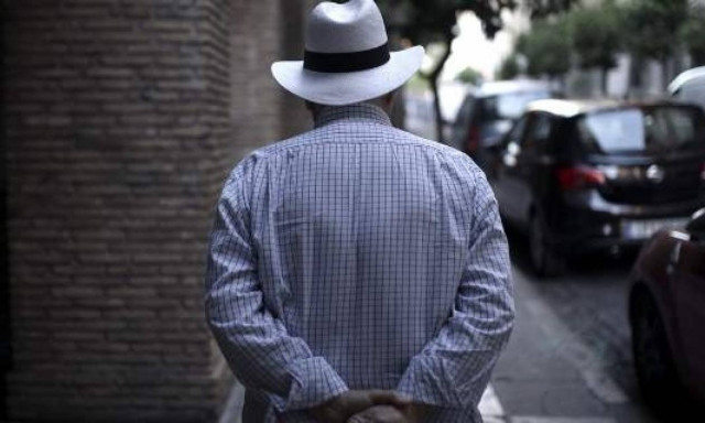 Κανένα έλεος: Μέχρι και 360 ευρώ το «ψαλίδι» στις συντάξεις