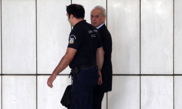 Αποφυλακίζεται ο Άκης Τσοχατζόπουλος - Βρήκε τα 200.000 ευρώ