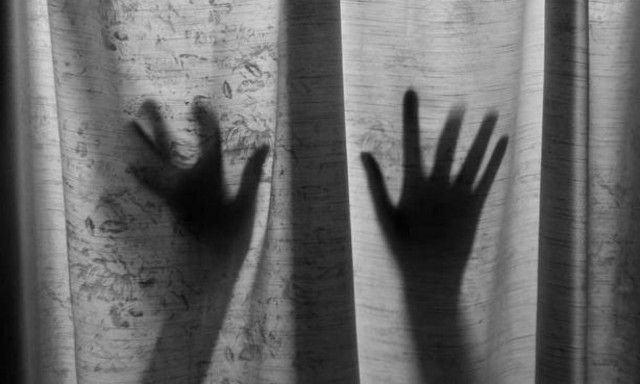 Φρίκη στη Ρόδο: Προσπάθησε να βιάσει 24χρονη αξιωματικό του στρατού