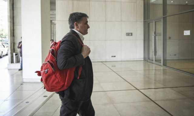 Διαπραγμάτευση «ώρα μηδέν»: Κρίσιμες επαφές για να κλείσει η τεχνική συμφωνία