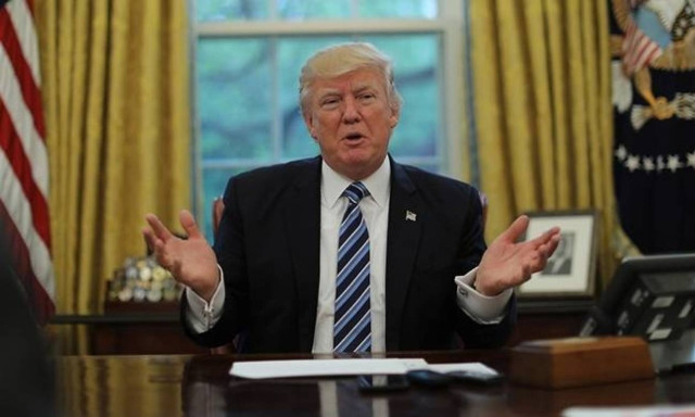 Trump celebrates first 100 days as president, blasts media