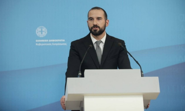 Τζανακόπουλος προς ΝΔ: Να πάτε στο Χίλτον να συμπαρασταθείτε στο ΔΝΤ