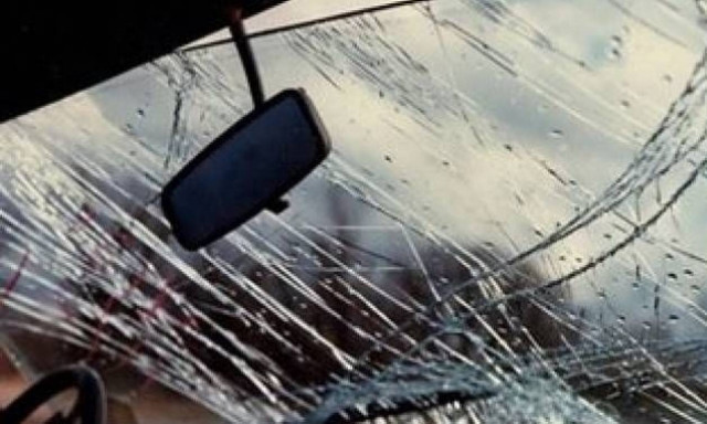 Γέρακας: Αυτοκίνητο «προσγειώθηκε» σε ΑΤΜ –  Η φωτογραφία που κάνει το γύρο του διαδικτύου (pic)