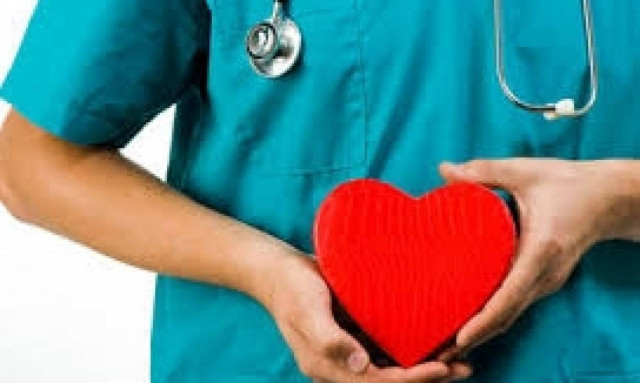 Προσοχή: Δες τι σημαίνει αν μπορείς να ακούσεις την καρδιά σου να χτυπά