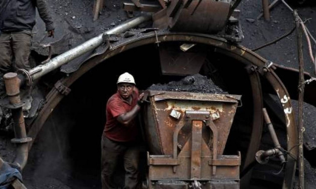 Τραγωδία στο Ιράν: Δεκάδες νεκροί από έκρηξη σε ορυχείο