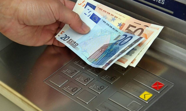 Έρχεται χαλάρωση των capital controls - Ποιο θα είναι το νέο όριο ανάληψης