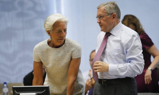 Handelsblatt: Έρχεται πρόταση για το ελληνικό χρέος - Διαψεύδει ο Σόιμπλε