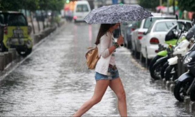 Αλλάζει ο καιρός: Βροχές και καταιγίδες την Κυριακή - Αναλυτική πρόγνωση