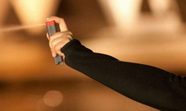 Απίστευτο περιστατικό σε Λύκειο της Πάτρας: Ψέκασε μαθητές με σπρέι πιπεριού