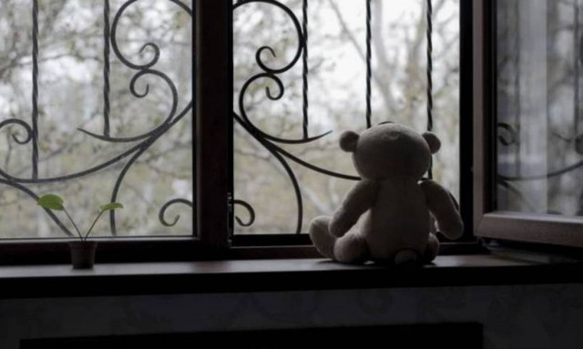 Σοκ στο Ηράκλειο: Πατέρας κατηγορείται ότι βίαζε την κόρη του