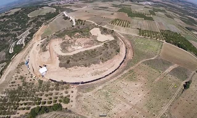 Στην Αμφίπολη η υπουργός Πολιτισμού - Τι συμβαίνει με το ταφικό μνημείο;