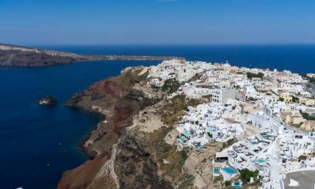 Καιρός σήμερα: Η θερμοκρασία τραβάει την ανηφόρα… Με υγρασία και σκόνη η Παρασκευή (pics)