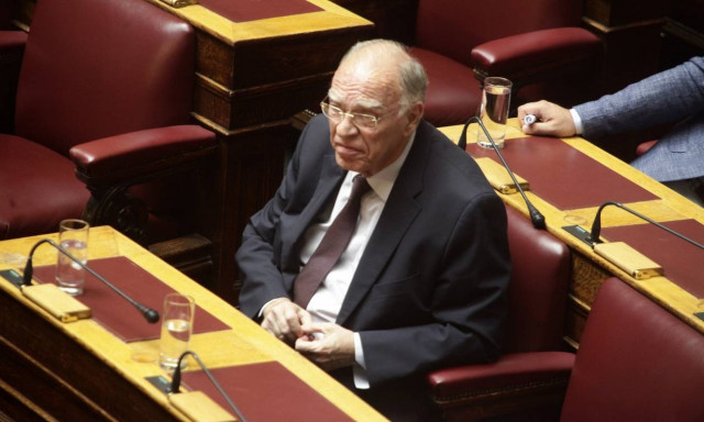 Λεβέντης: Δεν ψηφίζω τα νέα μέτρα – Να πάμε σε οικουμενική
