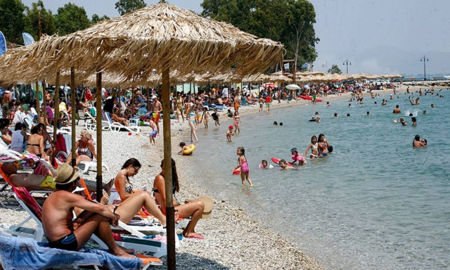 Καιρός: Ραντεβού στην παραλία με πρόωρο... καύσωνα το Σάββατο!