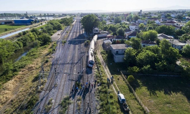 Εκτροχιασμός τρένου - ΣΥΡΙΖΑ: Απαραίτητη η ταχύτατη διερεύνηση των αιτιών του δυστυχήματος