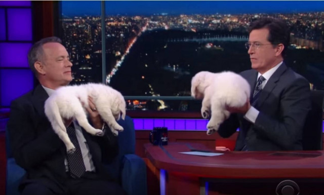 Απογοητευμένος ο Τομ Χανκς από τις διακοπές με τον Ομπάμα και την Όπρα - Δείτε γιατί (Vid)