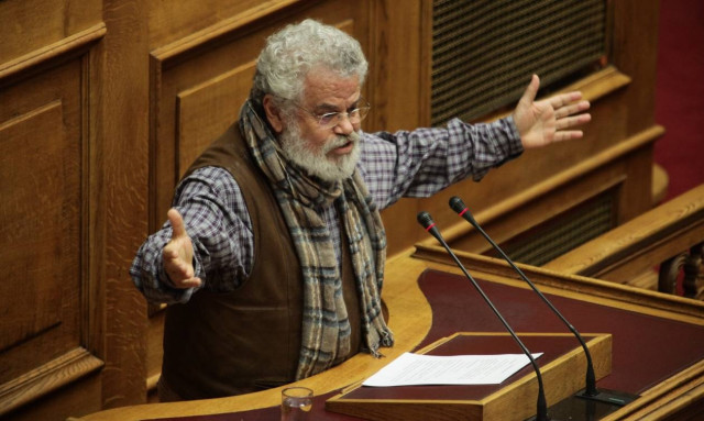 Ο Μανιός και οι λουκουμάδες