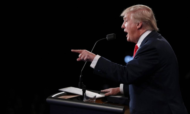 Τραμπ: Ο διορισμός ειδικού εισαγγελέα για την ρωσική ανάμιξη «βλάπτει τρομακτικά τη χώρα»