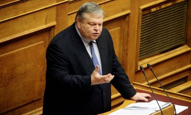 Πολυνομοσχέδιο - Βενιζέλος: Σήμερα ψηφίζουμε το 4ο μνημόνιο