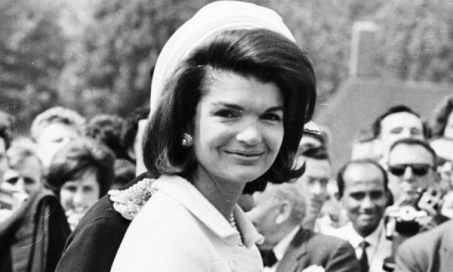 Αυτή είναι η ζωή της Τζάκι Κένεντι μέσα από τα μάτια της βοηθού της