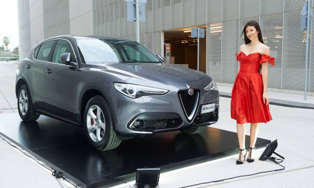Η Alfa Romeo Σφακιανάκης στην επίσημη παρουσίαση της συλλογής «Celia Kritharioti Haute Couture SS17»