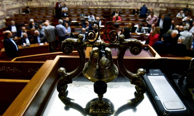 Βουλευτές ΣΥΡΙΖΑ: Μετά το τζαμί, ζητούν μουσουλμανικό νεκροταφείο