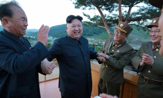 «Φωτιά» στην παγκόσμια «σκακιέρα» βάζει ο Κιμ Γιονγκ Ουν – Εκτόξευσε νέο πύραυλο