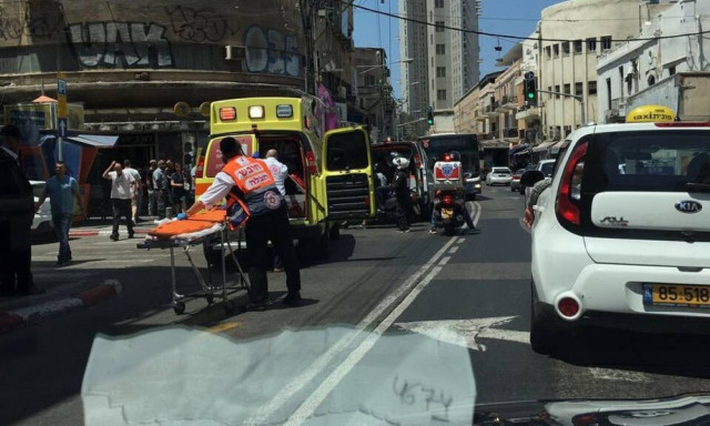 Aυτοκίνητο εμβόλισε πεζούς στο Τελ Αβίβ λίγο πριν φθάσει ο Ντόναλντ Τραμπ (Pics)