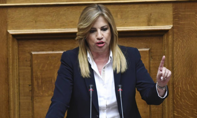 Γεννηματά: Η κυβέρνηση παραδόθηκε κι έφερε ένα νέο Μνημόνιο ντροπής