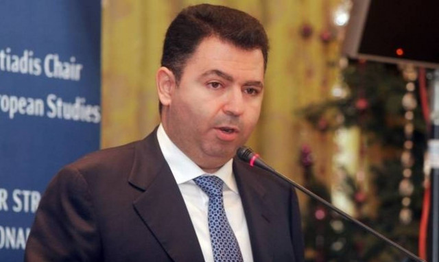 Ψάχνει κανάλι ο υπόδικος Λαυρεντιάδης - Αυτά μόνο στην Ελλάδα γίνονται!