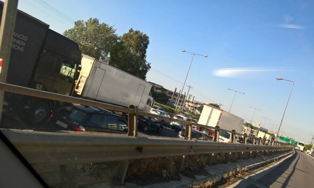 Χάος στους δρόμους της Αθήνας - Πού εντοπίζονται τα προβλήματα