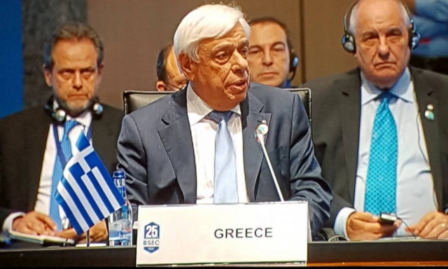 Προκόπης Παυλόπουλος για ελληνοτουρκικά: Να μην επιτρέψουμε μικρά γεγονότα να γίνουν μεγαλύτερα