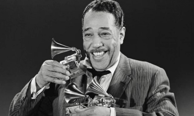 Σαν σήμερα το 1974 πέθανε ο Αμερικανός συνθέτης και πιανίστας της τζαζ Ντιουκ Έλινγκτον