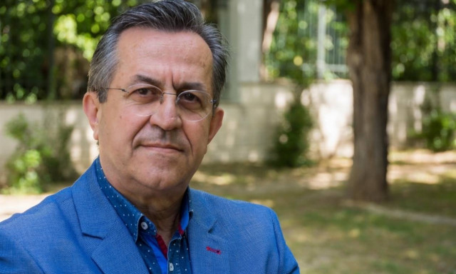 «Μπλε φάλαινα» - Νικολόπουλος: Ερώτηση στη Βουλή για το επικίνδυνο διαδικτυακό παιχνίδι