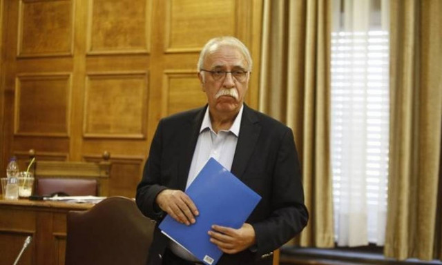 Στο νοσοκομείο με έμφραγμα του μυοκαρδίου ο Δημήτρης Βίτσας