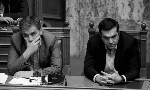 Ο ESM «τελειώνει» την κυβέρνηση: Καμία ελάφρυνση χρέους - Εξοντωτικά πλεονάσματα για 20 χρόνια!