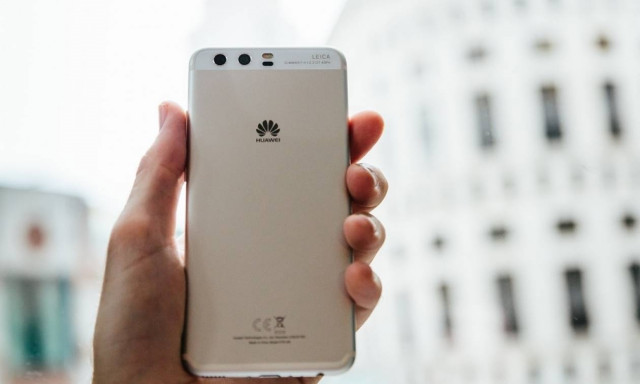 Smartphone με Leica κάμερα: 2 σε 1! Και εσύ ακόμα διαλέγεις ένα απλό smartphone;