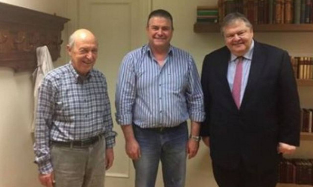 Τι «μαγειρεύουν» Σημίτης – Βενιζέλος;