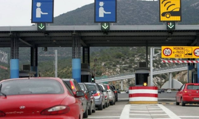 Κυκλοφοριακό «έμφραγμα» στην Αττική Οδό λόγω τροχαίου